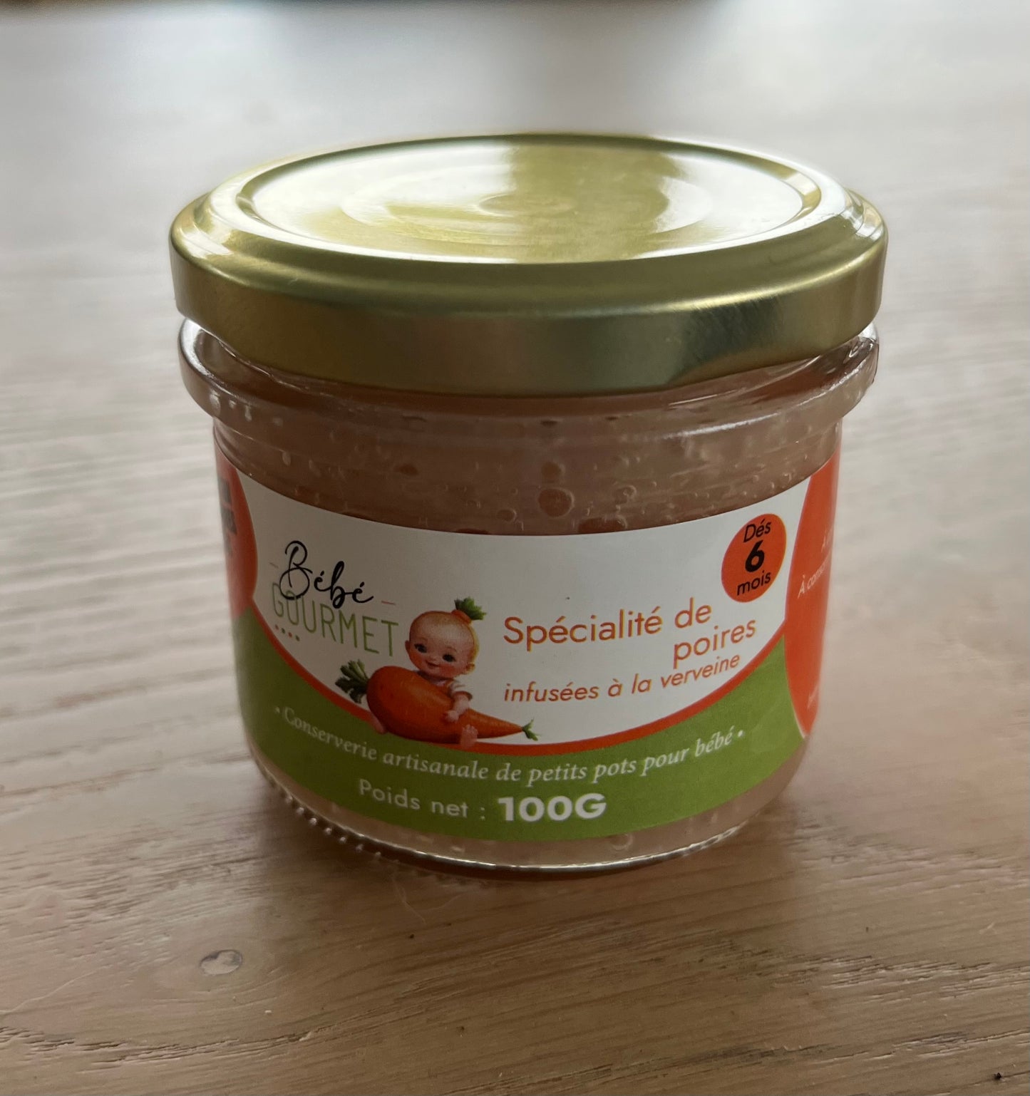 Spécialité de poire infusée à la verveine